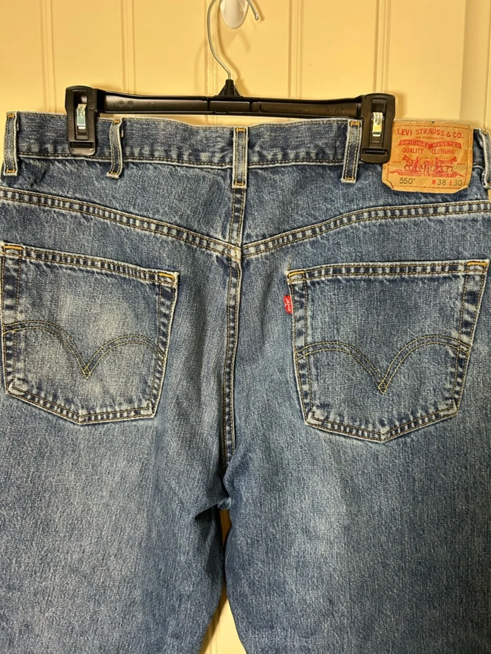 Levi 550 Men Jeans, Ralaxed Fit Straight Leg BlueDenim Light Wash Casual 38x30 - Picture 5 of 15